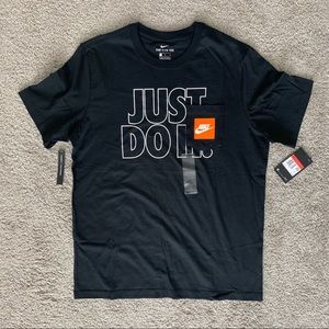 Nike Pocket Shirt - Black